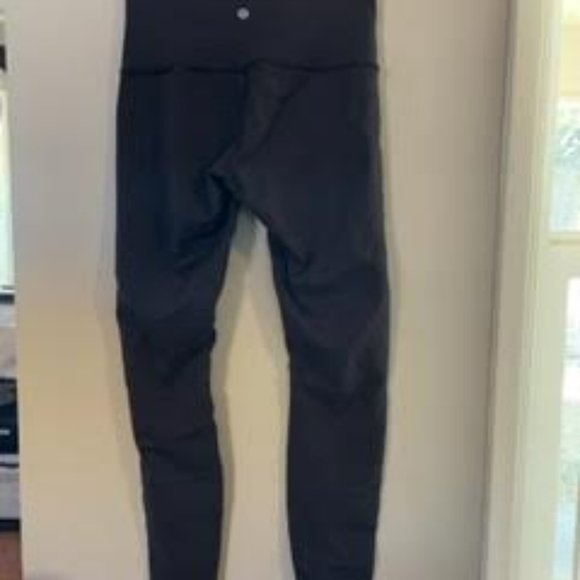 Lululemon Wunder Under Pant (Hi-Rise) (Tech Mesh) Sz 8 - Picture 6 of 7